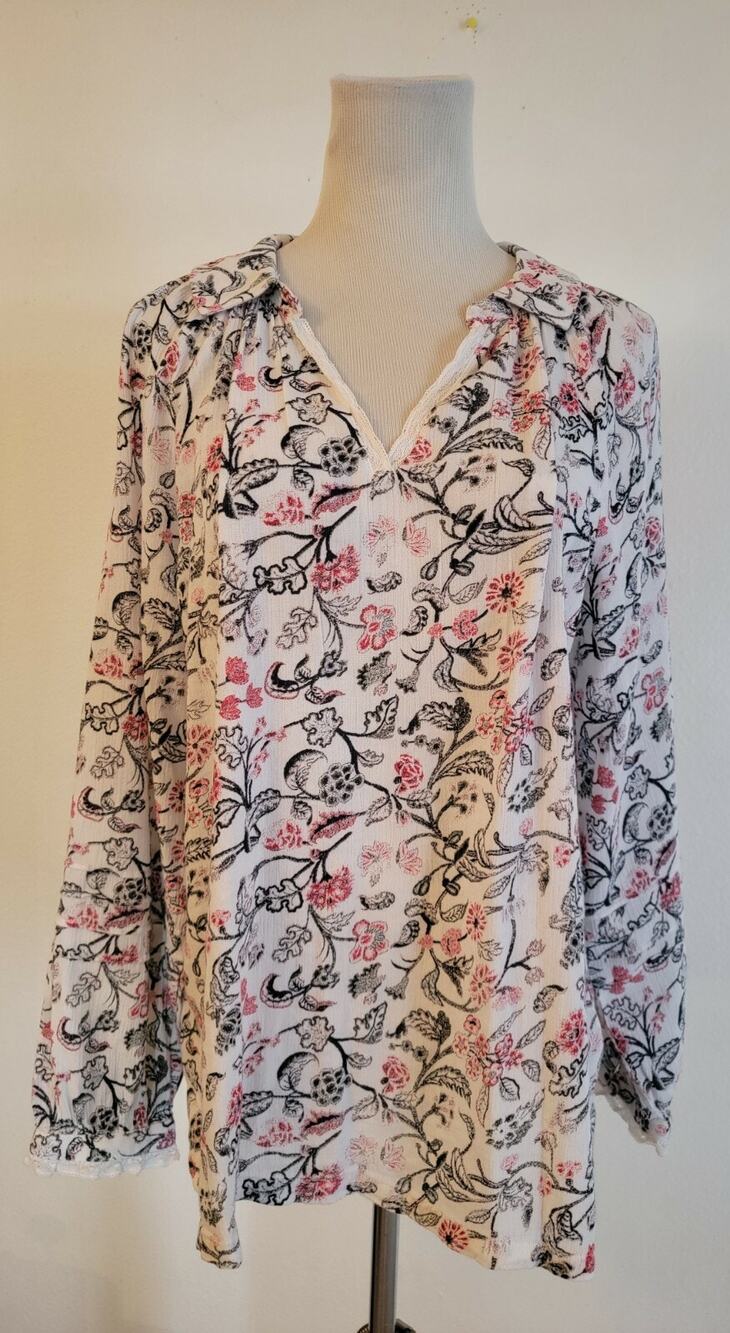 Lucky Brand women sz M Shirt semi sheer floral leaf print long sleeve top 2067